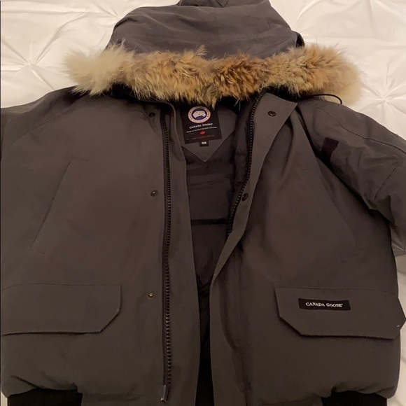 Canada Goose Jacket, bomber style, size M - Picture 1 of 6